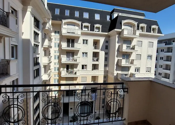 Amelja\'S Apartment